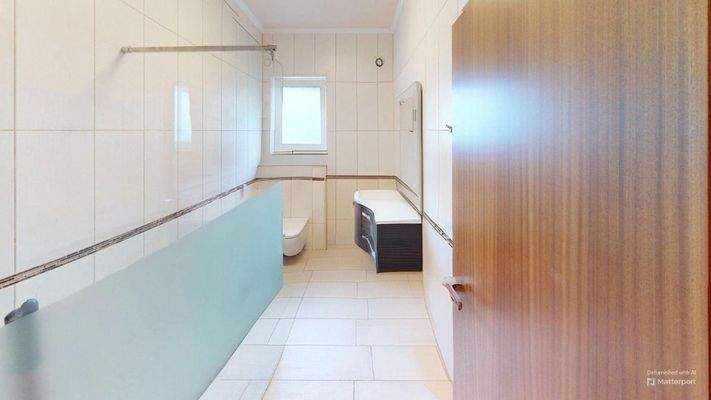 4-Ruggeweg-Bathroom-Defurnished