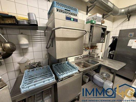 65fc2812-3014-4772-b72d-01cff38b4ad4