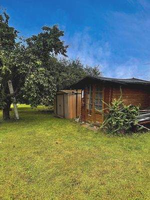Schuppen im Garten