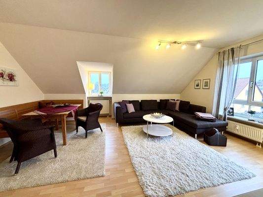 Gemütlicher Wohn-/Essbereich