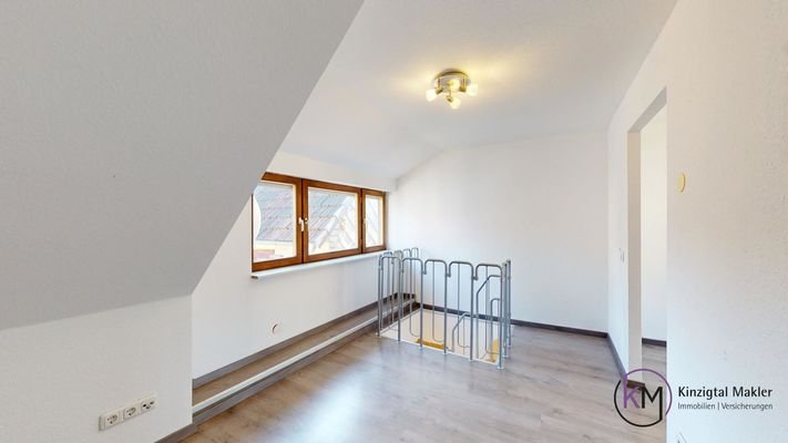 Arbeitszimmer-DG Altbau