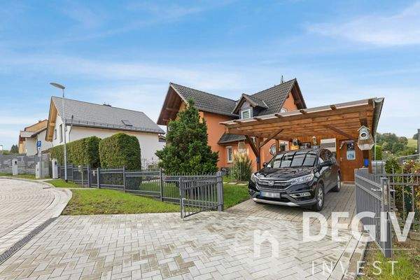 Grundstück mit Carpo