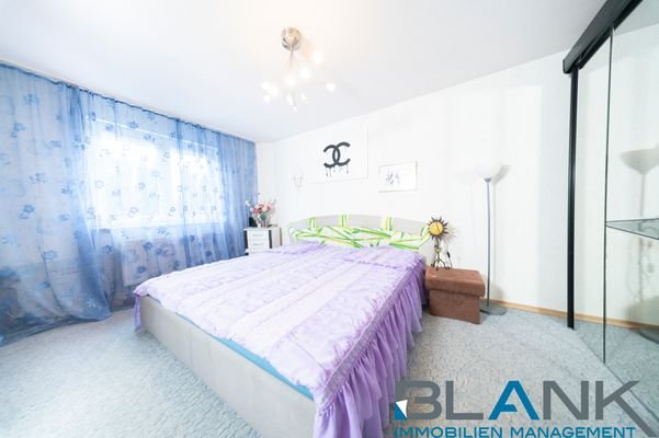 Schlafzimmer UG