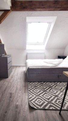 0 Zimmeransicht komplett neu renoviert (2) - Kopie