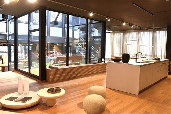 Ansicht 5 Blick zum Atrium