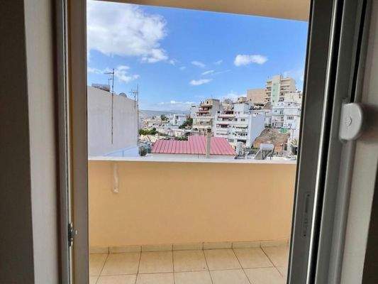 Kreta, Agios Nikolaos: Erdgeschosswohnung in Zentrumsnähe zu verkaufen