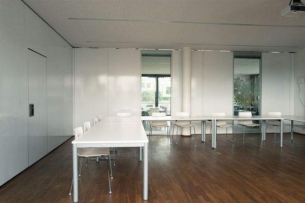 Meetingraum 1 (geschlossen)