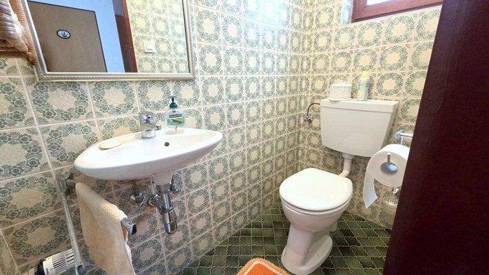 Gästetoilette im Bungalow