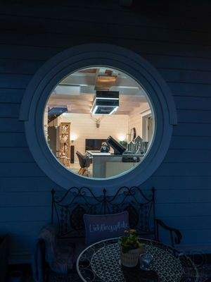 LeonWood_Blockhaus_Individual_Brand_005