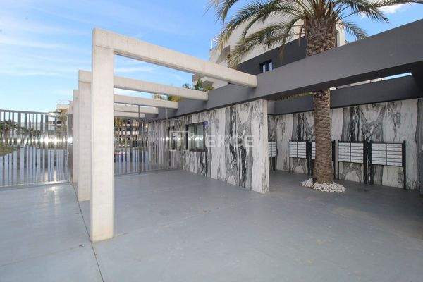 Ground Floor Apartment in Playa Flamenca, Orihuela Costa, Alicante