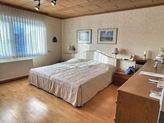 Elternschlafzimmer EG