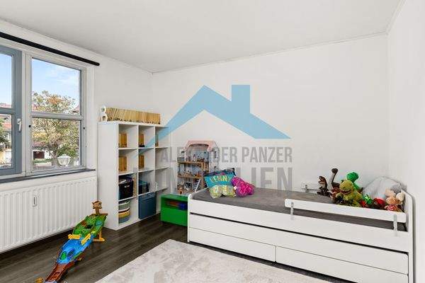 Schlafzimmer 1.OG rechts 