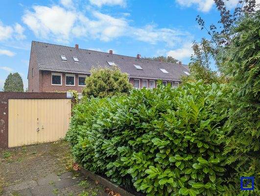 Außenansicht/Garage