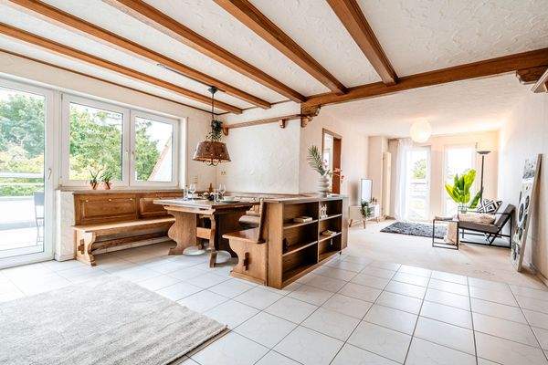 Wohn- Essbereich im OG