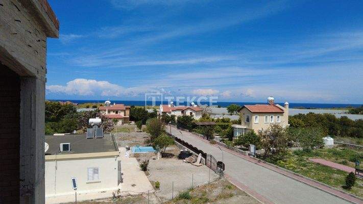 Flats within Walking Distance of the Sea in North Cyprus Girne