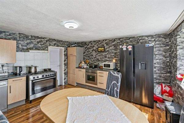 Küche Eingangsansicht