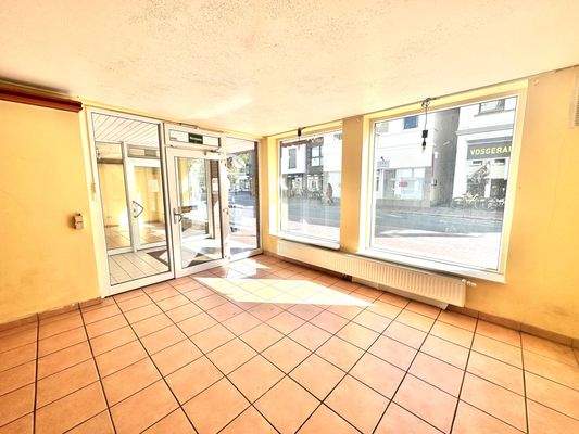 Eingangsbereich Einheit II