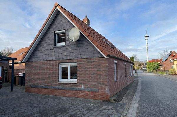 Straßenansicht  Vorderhaus