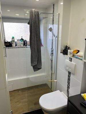 ELW-Bad, Dusche, WC, Fenster