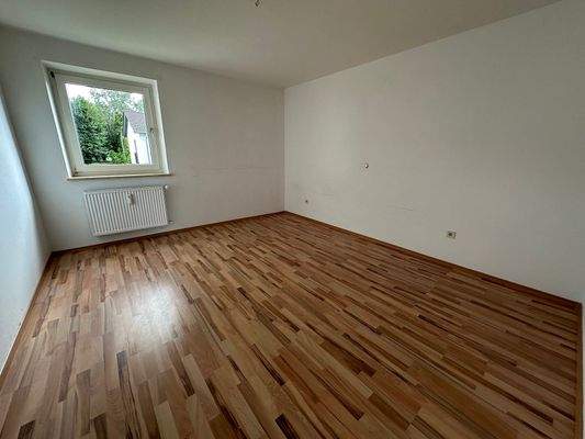 Schlafzimmer-Zimmer 2 lt. Plan 