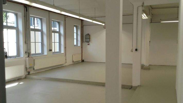 EG hinten rechts.jpeg