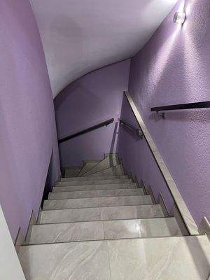 Treppe runter Kellerstudio 2