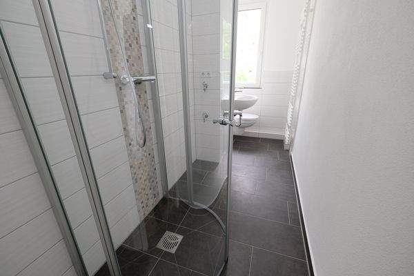 Beispiel Bad mit Dusche