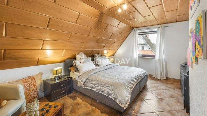 1. OG Schlafzimmer 1