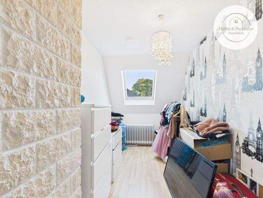 Angrenzendes Ankleidezimmer