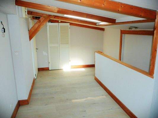 Flurgang im Spitzboden