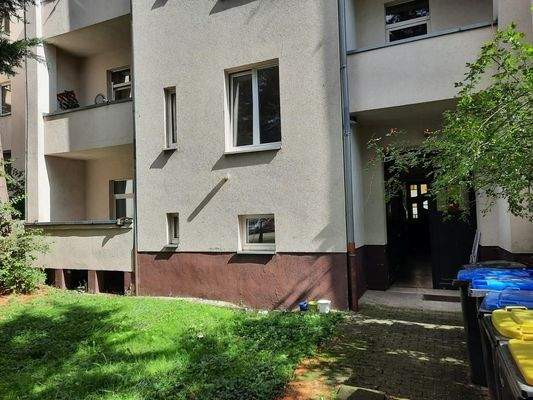 K1024_Hofseite 1 10-2022