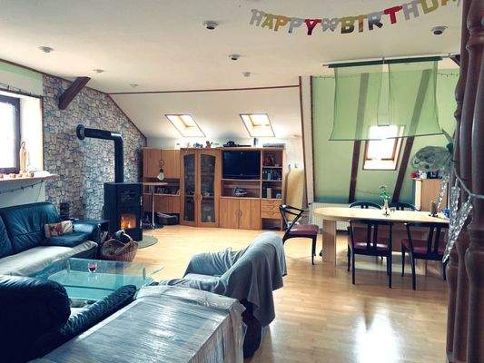 04.02. VH_Whg1_Wohnzimmer_OG.jpg