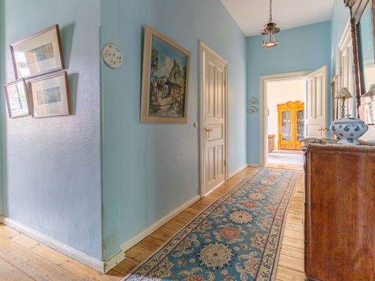 Zentral angelegter Flur 