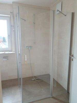 bodengleich und einklappbar