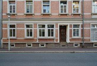 2024-3339-Fassade_Eingang