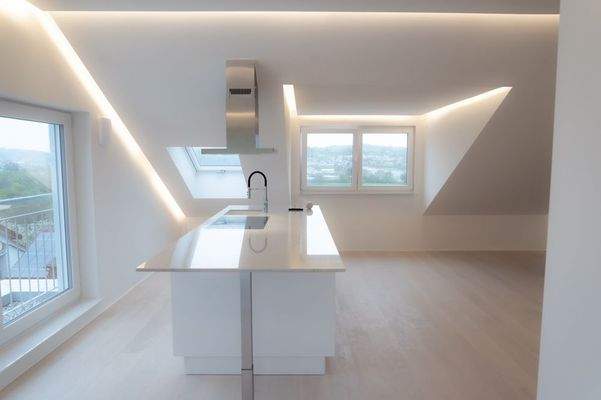 Küchenblock mit E-Geräte