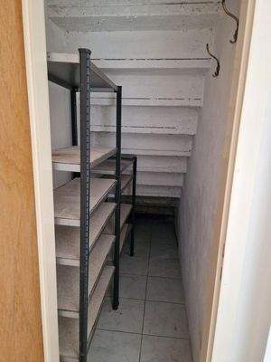 Kleine Abstellkammer