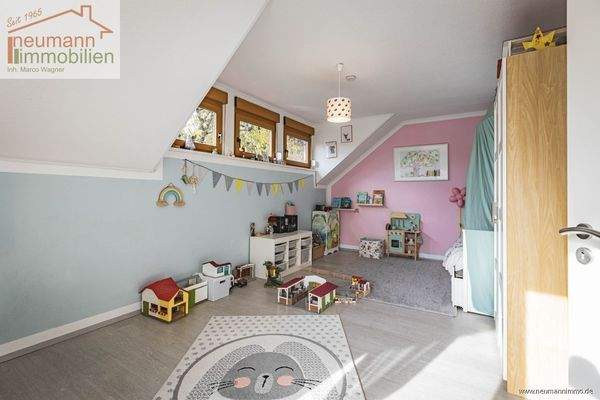 Kinderzimmer 1  DG