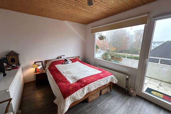 Schlafzimmer mit Balkon