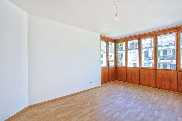 Großzügige Stellflächen