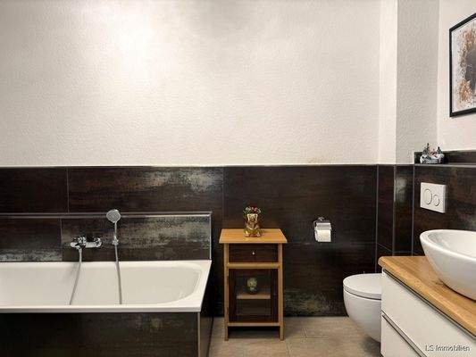 Bade inkl Wanne 