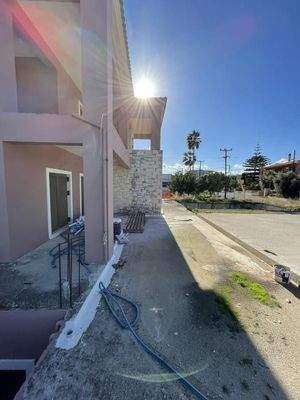 Kreta, Perivolia: Riesiges Anwesen mit Café und Swimmingpool in der Nähe des Zentrums von Chania zu verkaufen