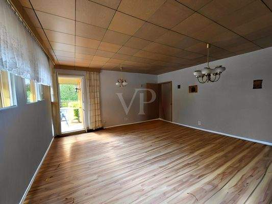 OG Wohnzimmer mit Zugang Terrasse