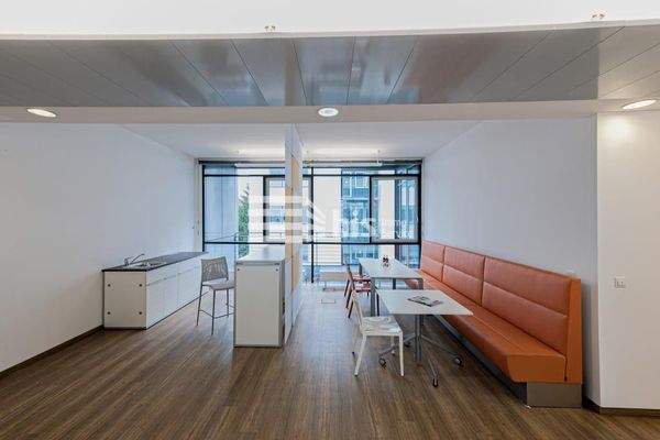 Teeküche und Aufenthalt Bsp.