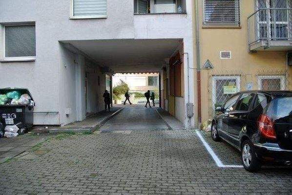 Zufahrt zum Hinterhof