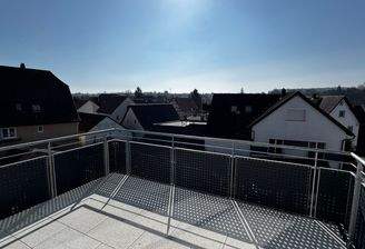 Sonniger Balkonblick