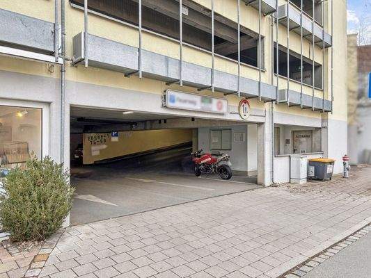 Einfahrt Tiefgarage