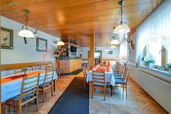 Gemütliche Gaststätte innen