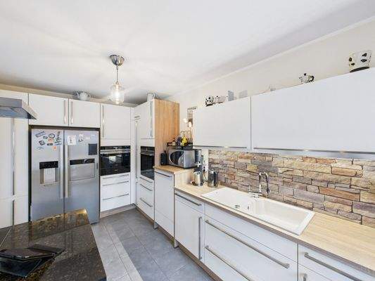 CAM03784G0-PR0091-STILL022