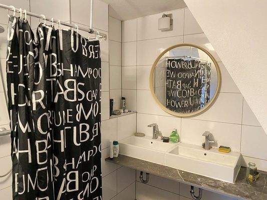 Gemeinschaftsbad Teilansicht